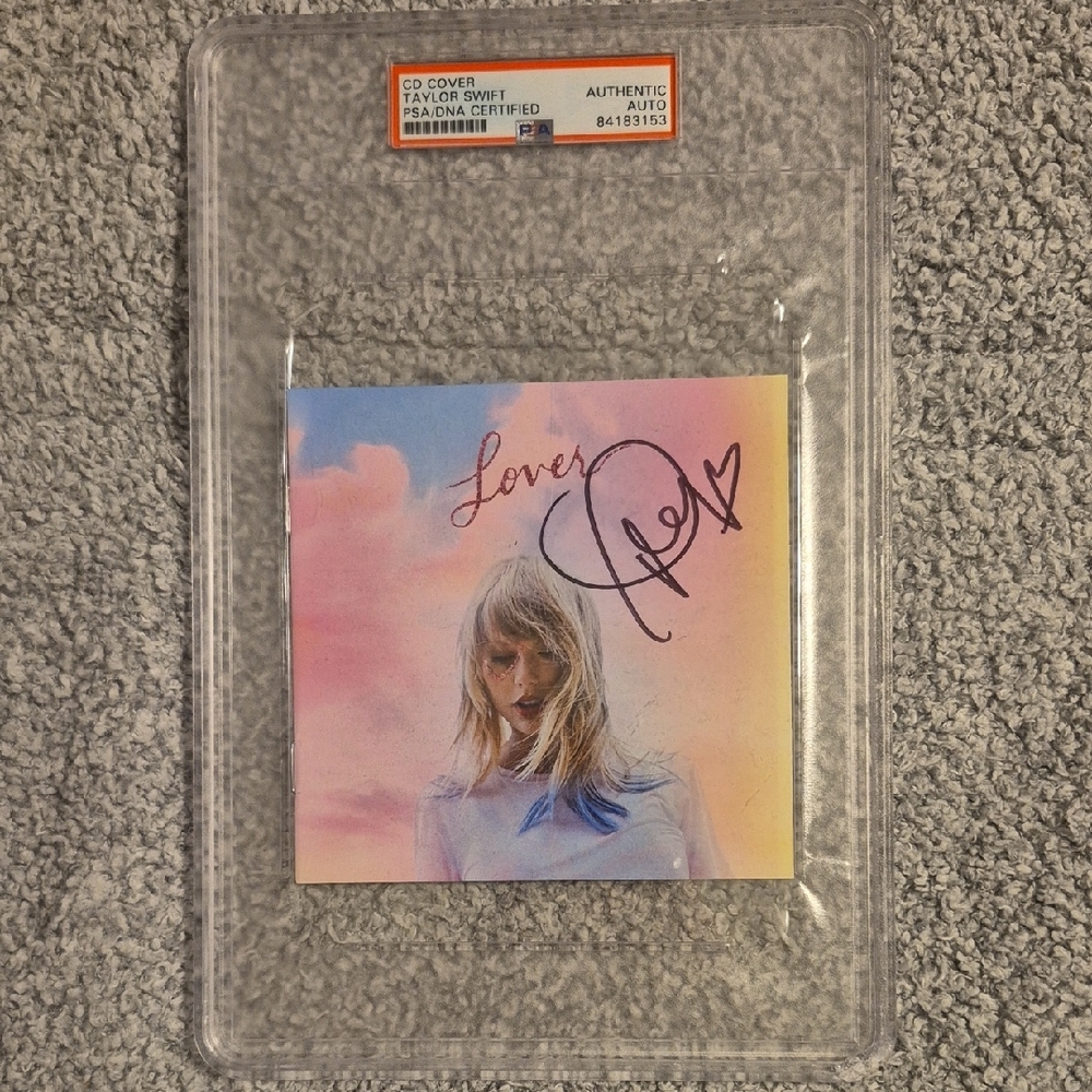 Signed And Authenticated Taylor Swift Lover Booklet